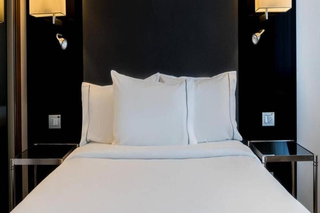 Ac Hotel By Marriott San Antonio Riverwalk Экстерьер фото