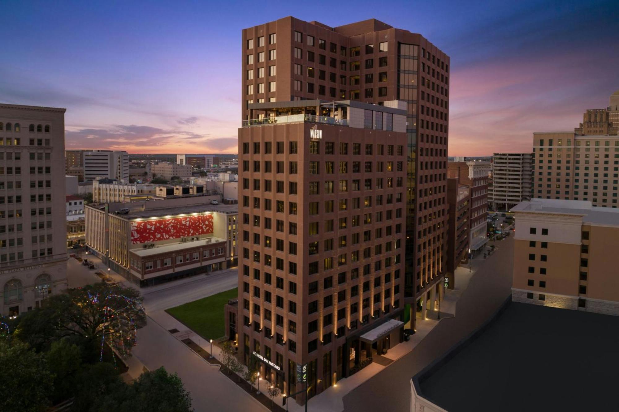 Ac Hotel By Marriott San Antonio Riverwalk Экстерьер фото